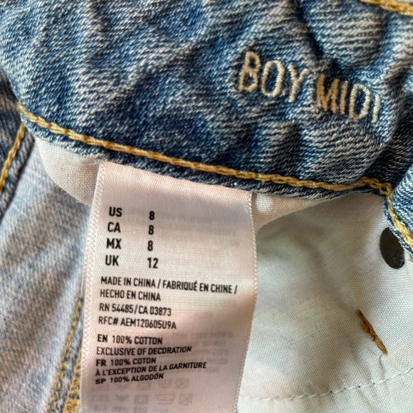 American Eagle Distressed Boyfriend Jean Short (8) - Picture 3 of 3